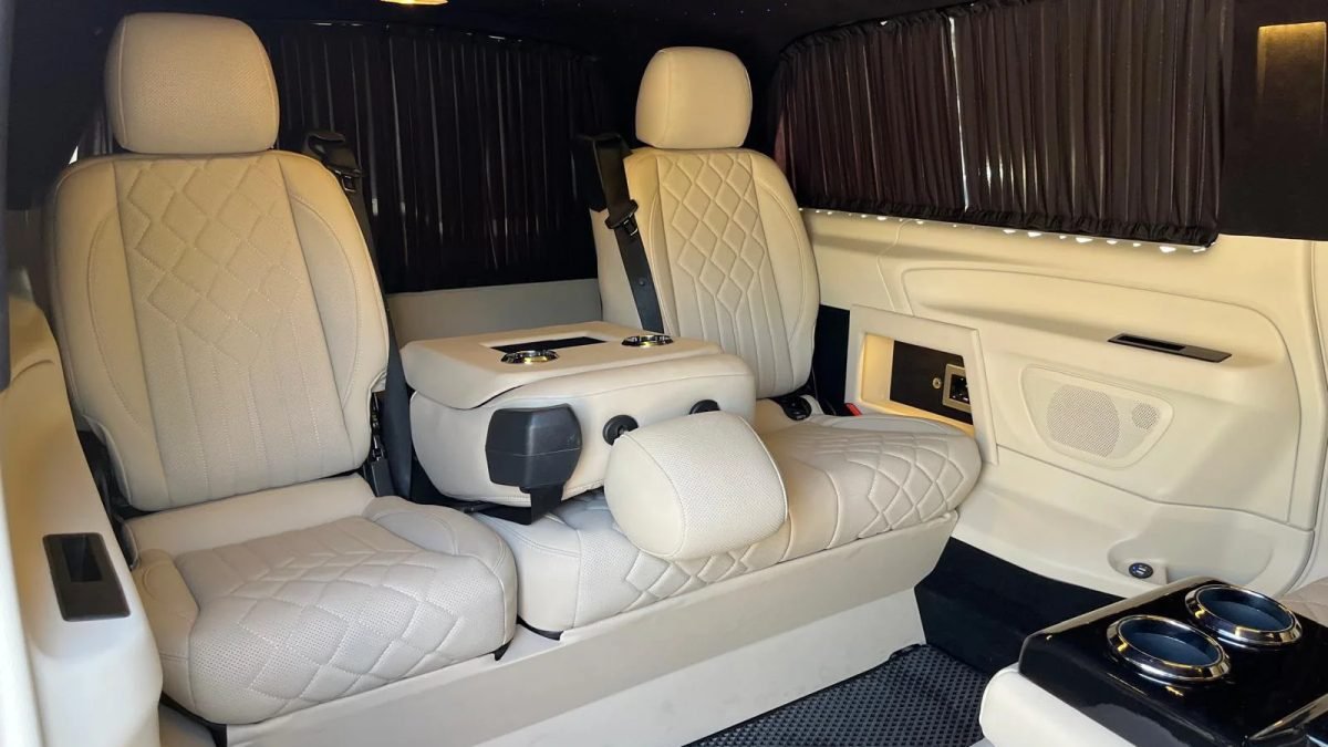 Mercedes-Benz Vito VIP deri koltuk ve ambiyans detayları